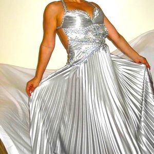 Luxury Stones Satin and Cristal Long Dress Red Carpet